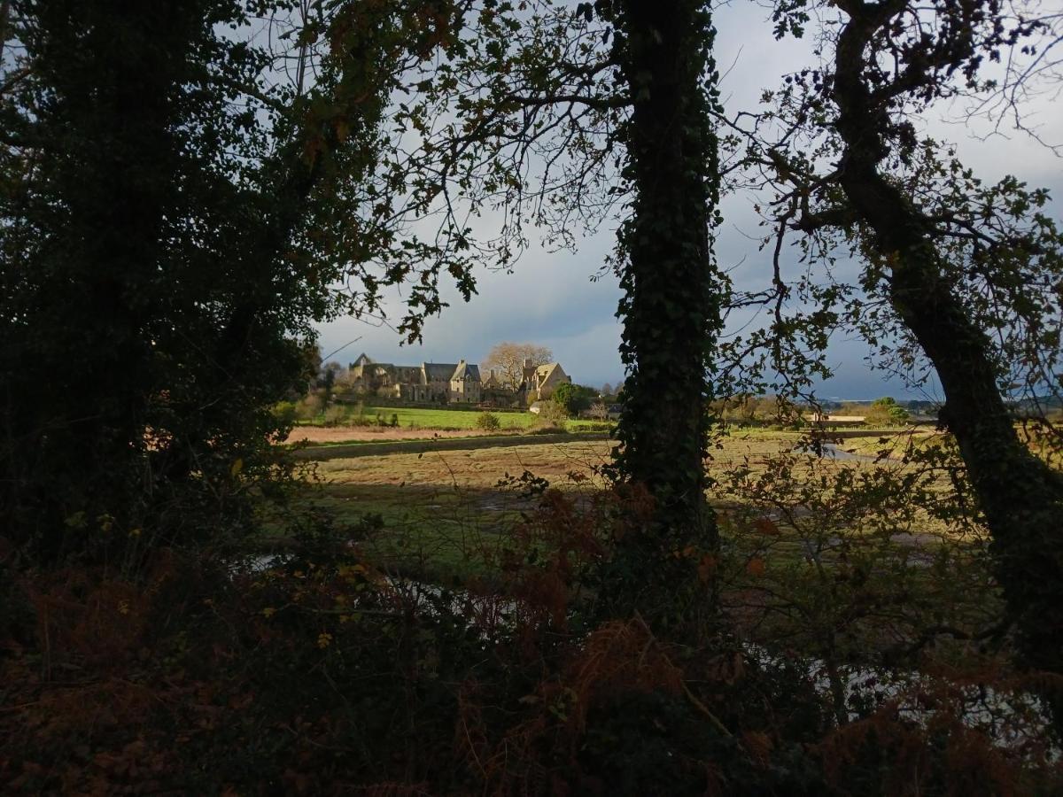Chambre D'Hote Proche Mer Yvias エクステリア 写真